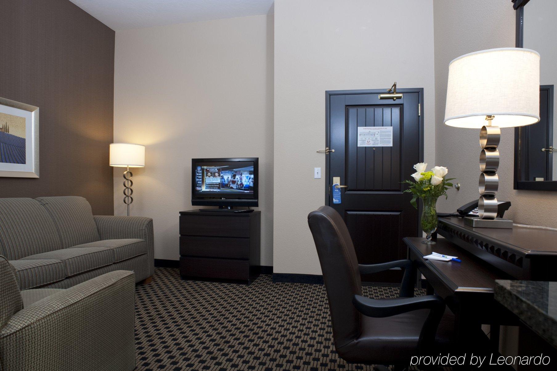 Holiday Inn Express & Suites - Green Bay East By Ihg Bilik gambar